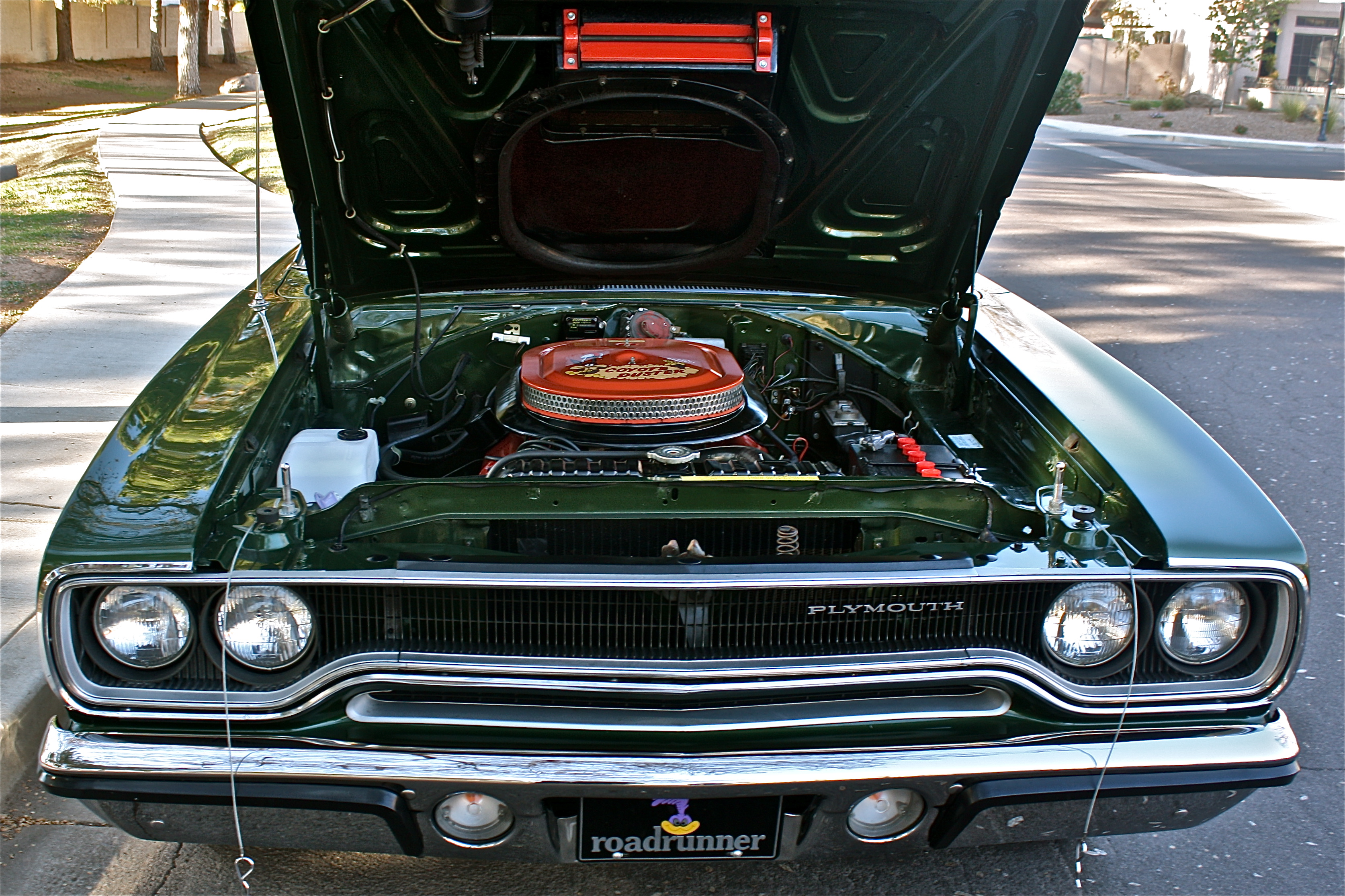 1970 plymouth roadrunner green hornet 8