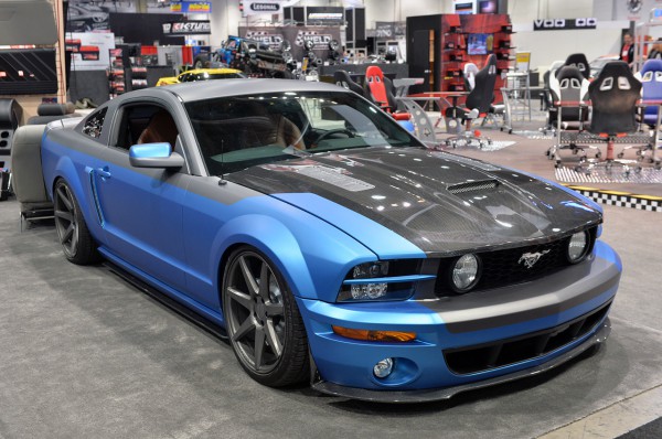 01-tmi-2005-ford-mustang-sema