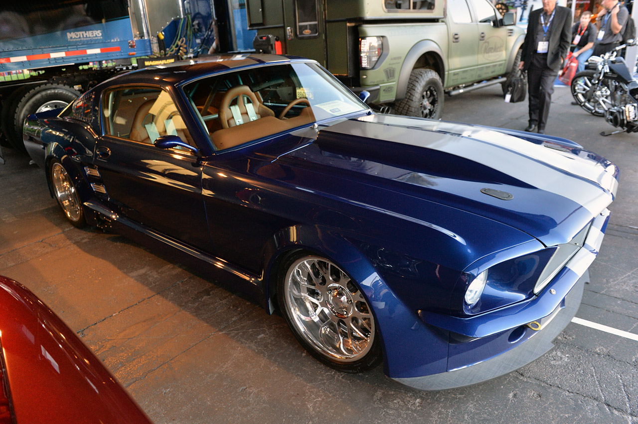 1967 ford mustang car