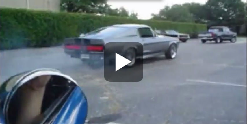 1967 ford Mustang GT500 Eleanor Burnout