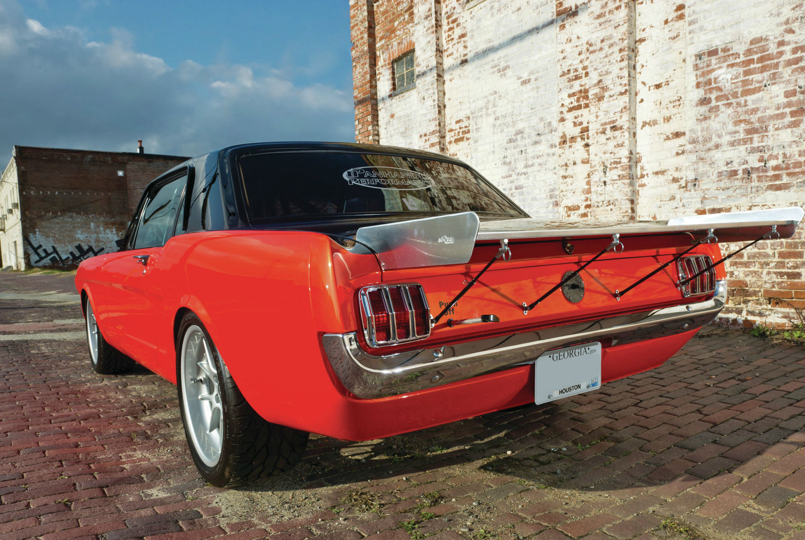 mdmp_1209_02_1966_ford_mustang_turbo_lover_