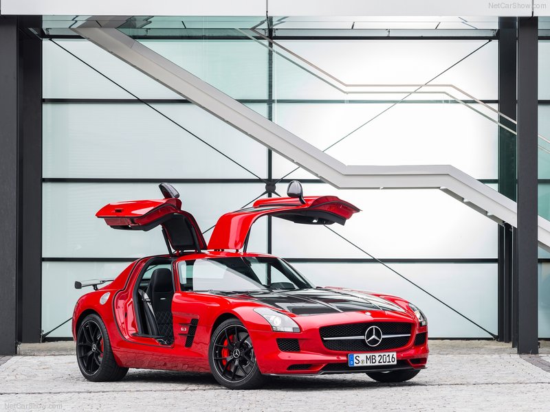 Mercedes SLS AMG GT
