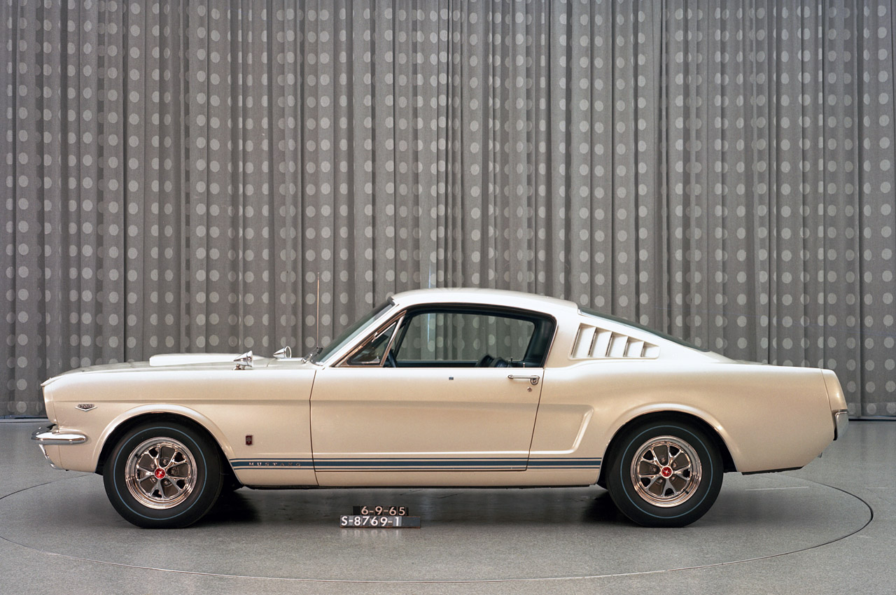 1965 mustang fastback