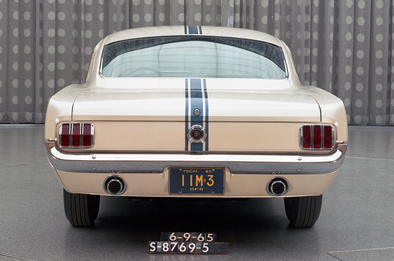 1965 mustang fastback