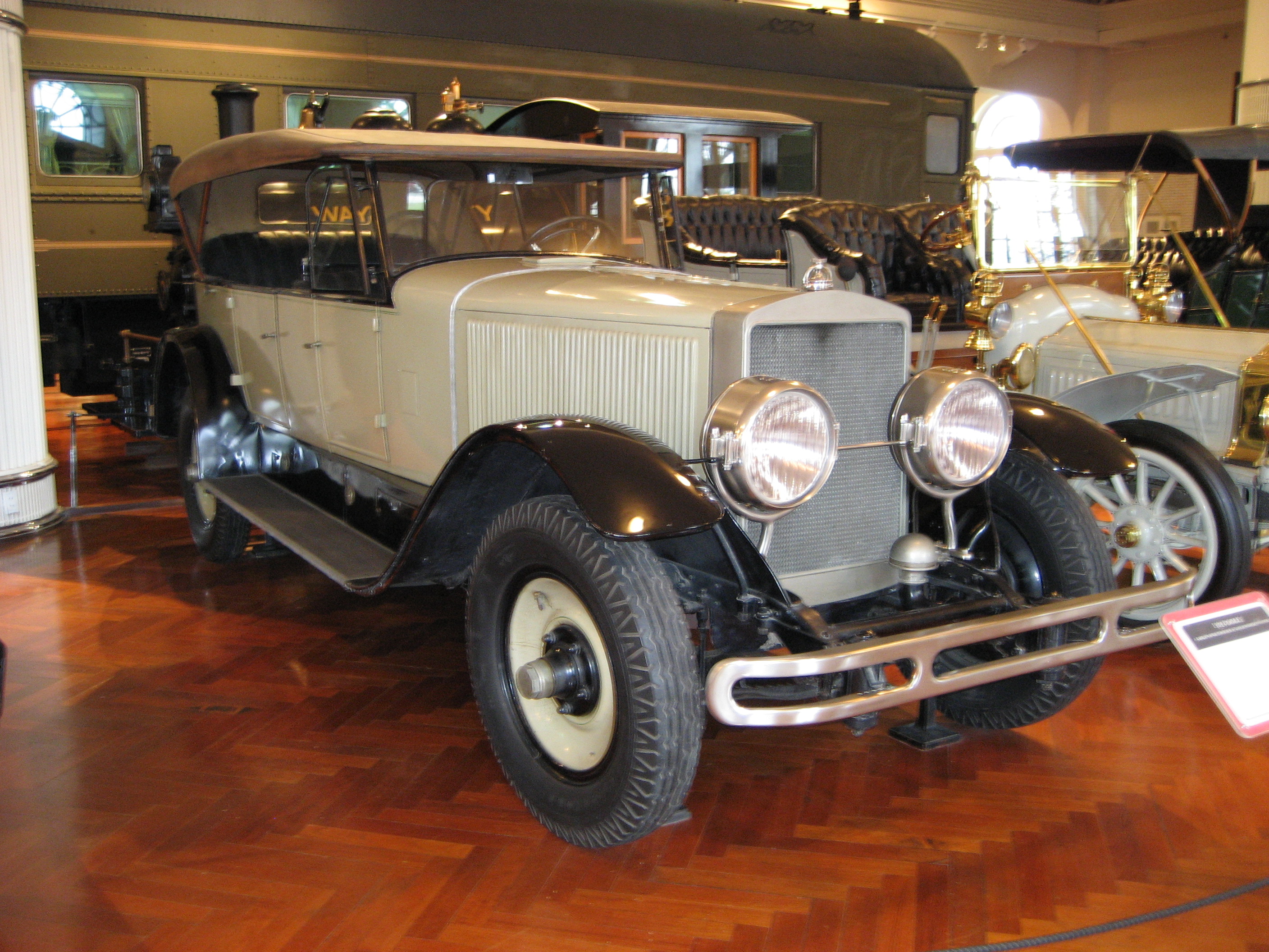 henry ford museum dearborn