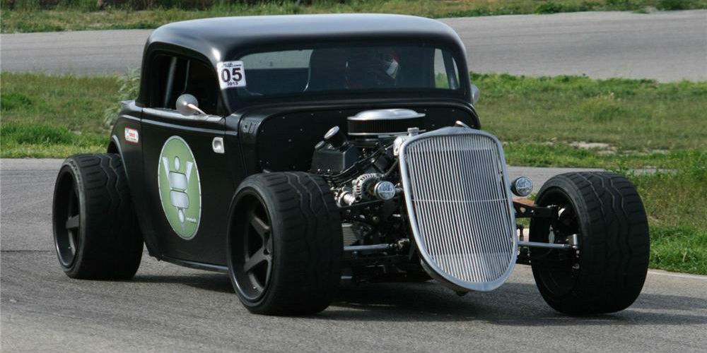 1933 Ford Custom
