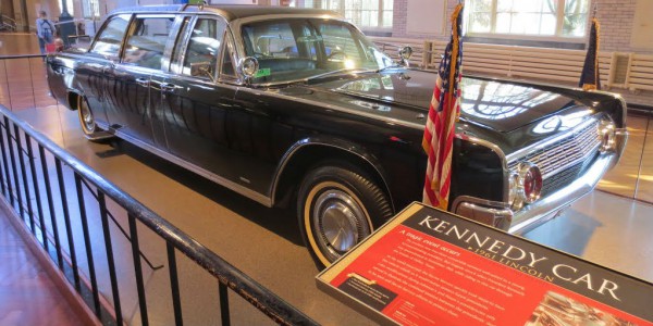henry ford museum dearborn