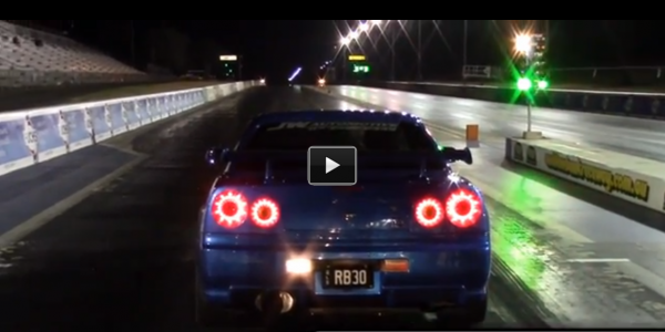 Nissak skyline r34 RB30 GTR