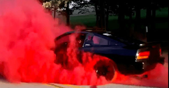 nissan gtr RED BURNOUT