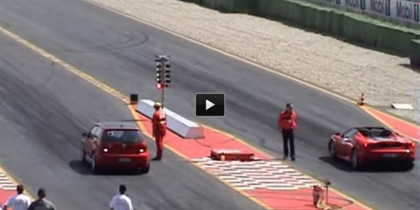 Golf vs Ferrari Volkswagen Golf R32 Twinturbo vs Ferrari 458 Italia