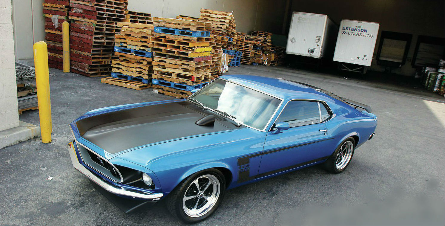 1969-ford-mustang-boss-302-front-profile