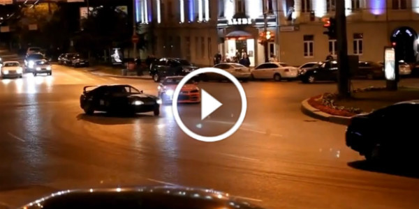 EPIC DRIFTING Nissan R34 Skyline VS Toyota Supra 2