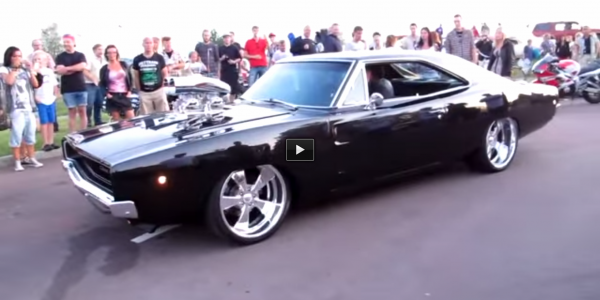 700 HP Charger 1968 dodge