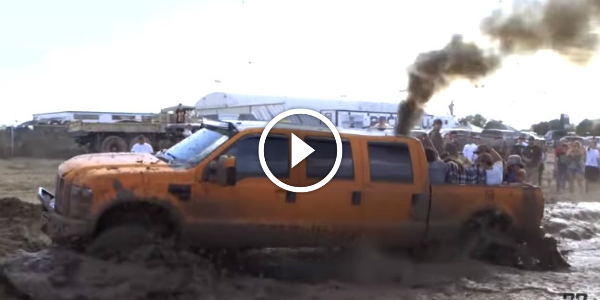 This is How You Blow Away a Mud Hole – A Powerful 6-Door Diesel Truck in Full Action 4!