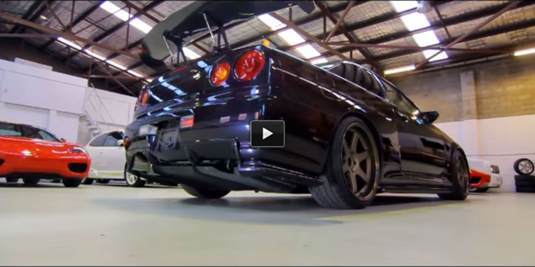 Nissan Midnight Purple v spec gtr