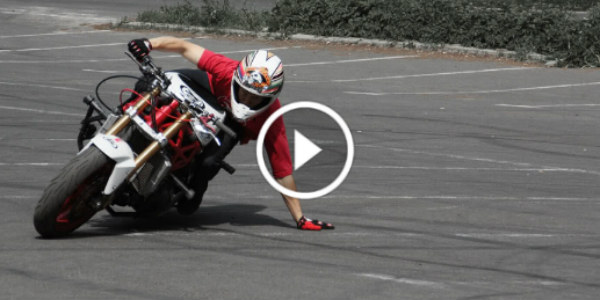 how to drift a motorcycle stunter 13 1