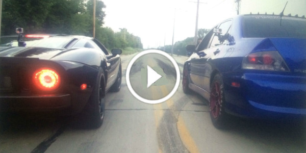 Ford GT Race Battle Between 42