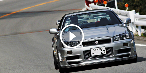 Skyline R-34 GT-R Nismo Z tune Tested By The French Magazine ADDX 2