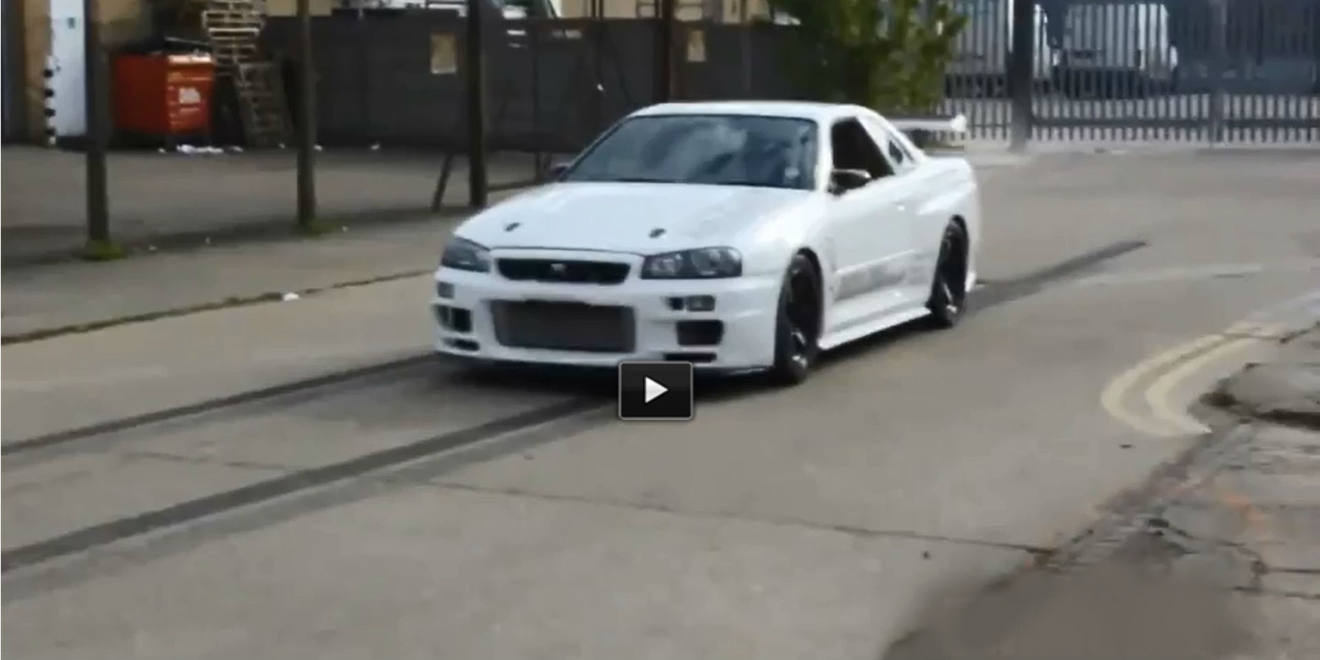 Nissan Skyline R34 Sound