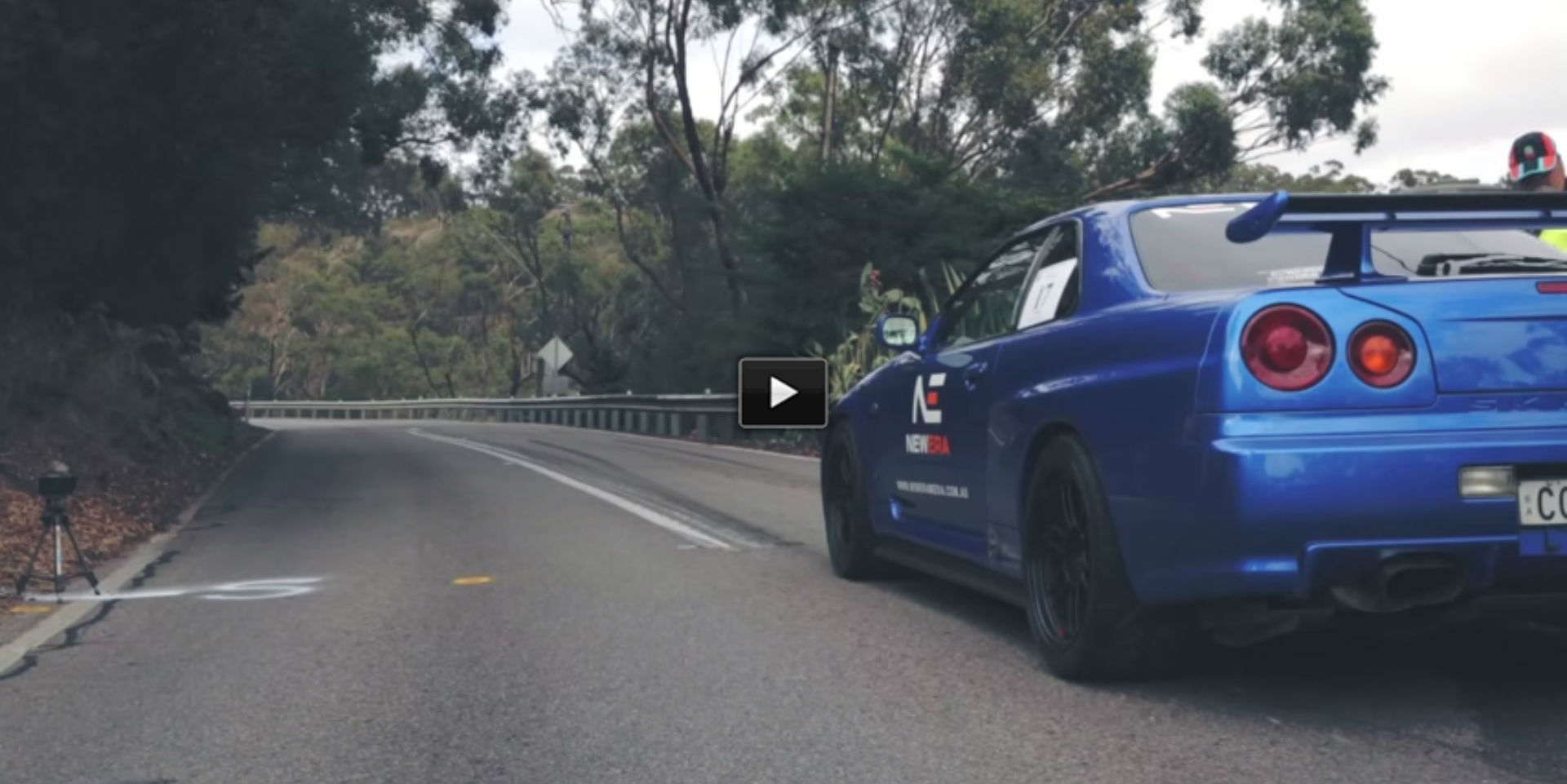 Nissan GTR Blue windy point