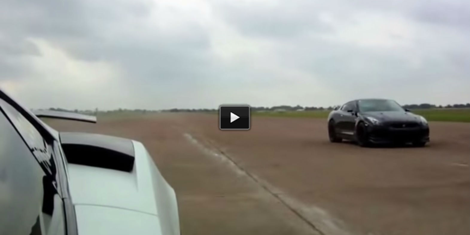 Nissan GTR vs Lamborghini Gallardo