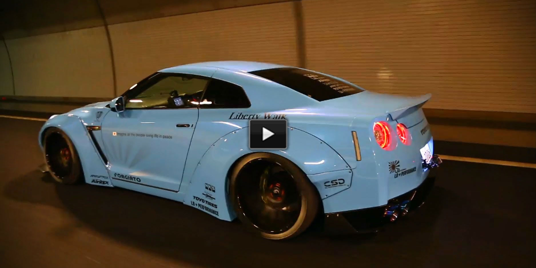Nissan GTR Godzilla liberty walk