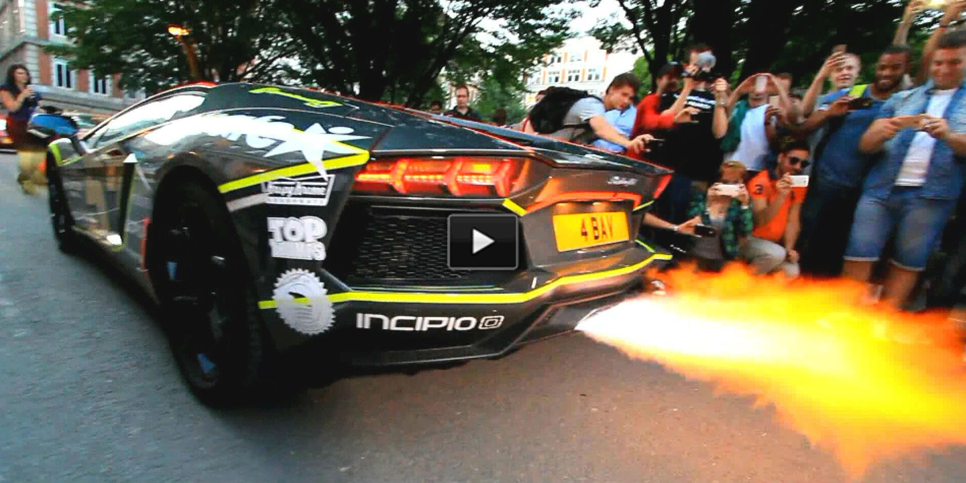 Lamborghini Aventador Exhaust fire