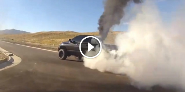 6 7 Laramie Cummins in Smoking Action! Dear Son This Is How The Clouds Are Made