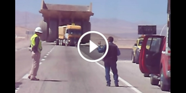 Caterpillar 797 Mining Truck 2