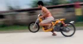 No Shirt No Helmet Flip Flops Powerful Scooter 2