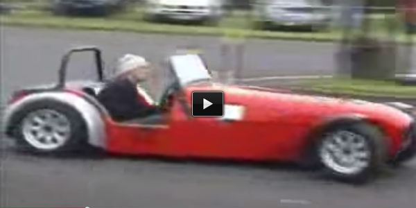 catherham driver AWESOME Car Control