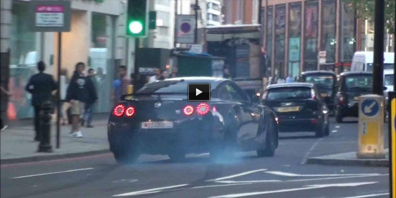 Nissan GTR POWERSLIDE in London!!