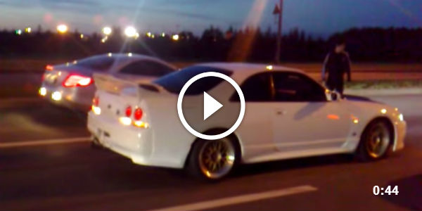 mercedes McLaren vs Nissan skyline