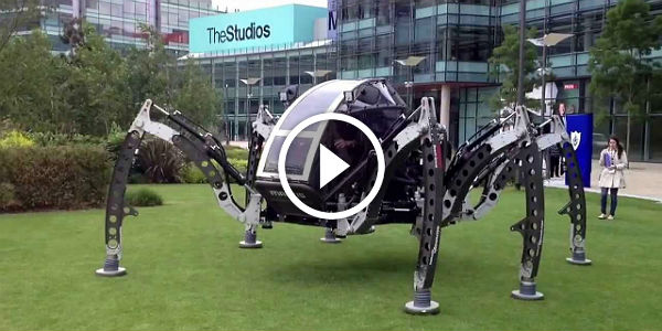 MANTIS MACHINE Hexapod Walking Machine