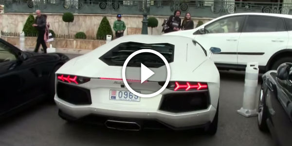 Lamborghini Aventador crashes in Monaco Valet Service