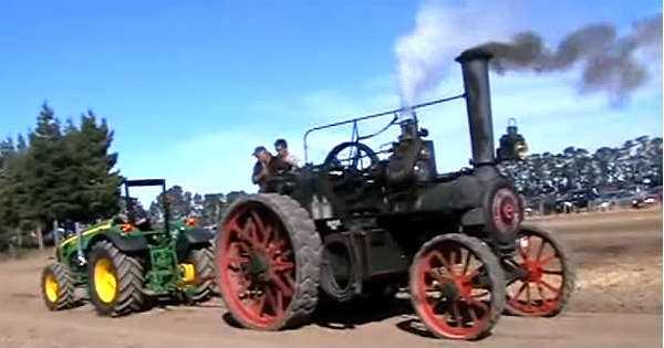 Tractor Steam Engine TRACTORS TUG OF WAR 1