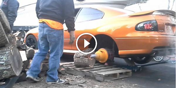 Awesome Log Splitter These Guys Are CRAZY! They Transformed A 2006 Pontiac GTO Into A Log SPLITTER! AND IT WORKS!!