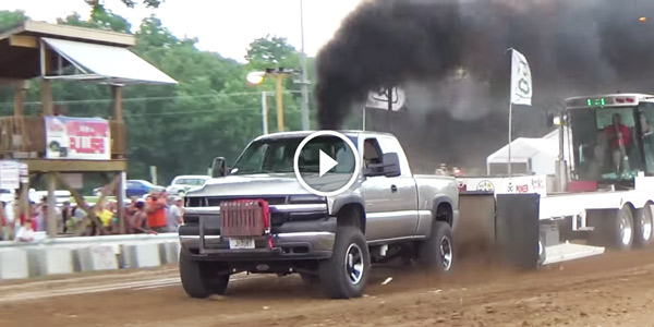 LB7 ZF6 Duramax pulling into the cornfield