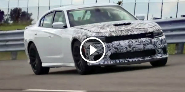 2015 Dodge Charger SRT Hellcat With TOP SPEED Of More Than 200 MPH STOCK! Must see! 234