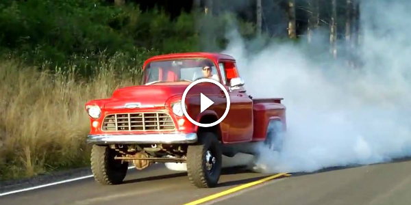 Amazing BURNOUT & Rollin’ COAL! This 1955 Chevrolet Truck Is Like A LOCOMOTIVE! 1