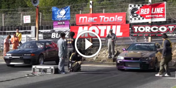 R32 VS R34 Nissan R32 VS Nissan R34 DRAG RACE! Old Vs Young! Place Your BETS!!