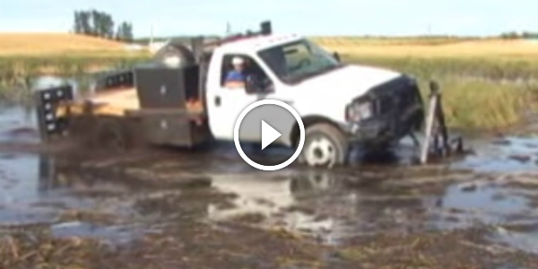 SWAMP TRAXX – Auxiliary POWERED TRACK MACHINE That Can Transport Cars Over MUD MUSKEG SNOW SAND… CHECK IT OUT! 212