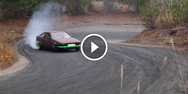 TURN UP THE VOLUME & Enjoy This DRIFTING FEVER IN JAPAN @ Autumn Matsuri!!! Be READY TO HEAR Over 80 CLUTCH KICKS!!! 42