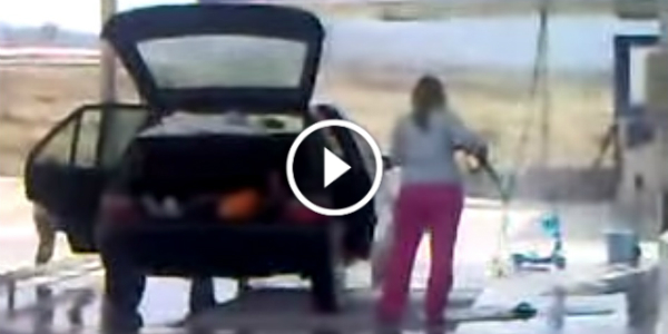 HOW NOT TO WASH YOUR CAR That Is Definitely NOT The WAY To WASH YOUR CAR!!! WOMEN & CARS – AGAIN! DON’T GET MAD!!! 2