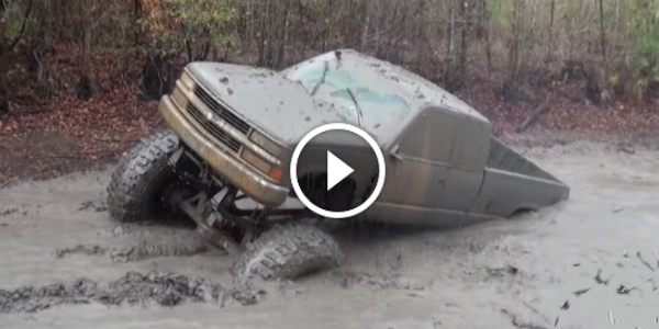 This 1996 SILVERADO Does A MUD DIGGING To CHINA!!! Can It HANDLE This HUGE & PRETTY DEEP POND! 1324
