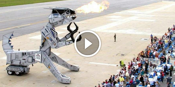 The WORLD’S LARGEST ROBOT “ROBOSAURUS” Is On eBay!!! Do You Have $2,4 MILLION TO BUY This CAR-EATING MONSTER 21