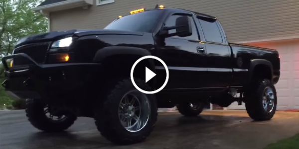 Custom Built 2006 LBZ DURAMAX Pickup Truck 72