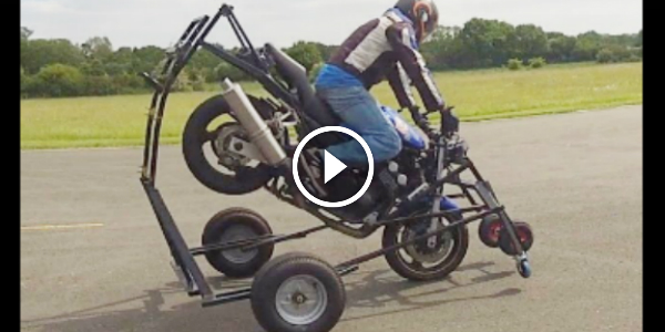 Bikers Are Learning Stunts With The Custom Built STOPPIE Bike 2