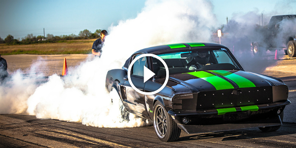 Tesla vs Mustang Electric 1968 FORD MUSTANG HUMILIATES Tesla S P85D 14