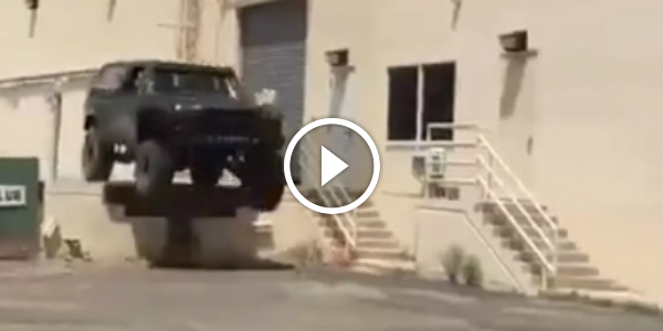 TOUGH CHEVY SUV JUMP & DRIFTING All Over The Place! Now That’s A Quality SUSPENSION! 12